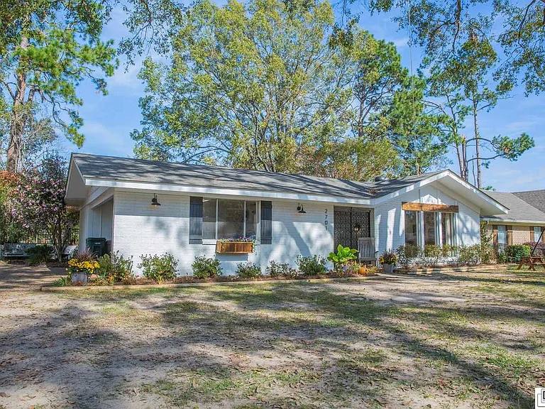 House for rent at 2701 Huntington St, Monroe, LA 71201