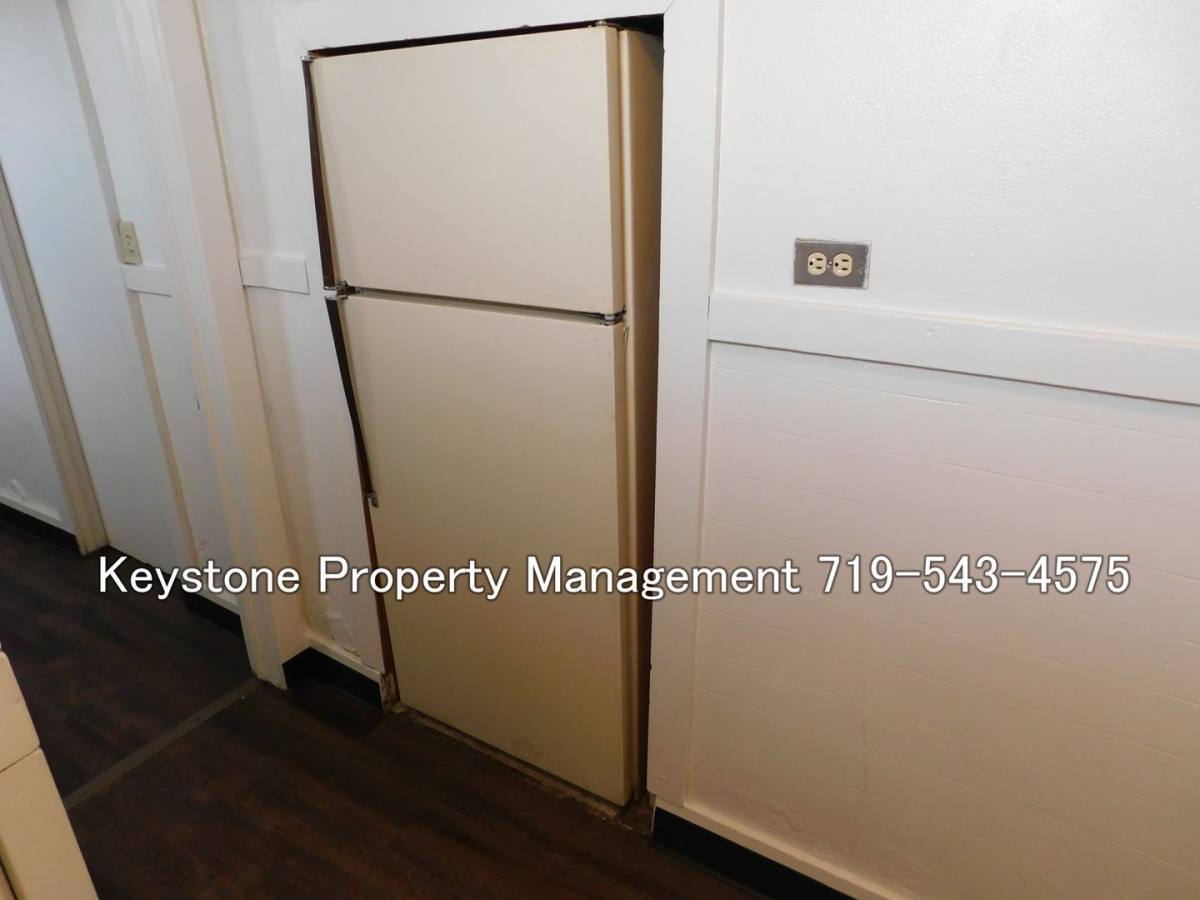 Apartment for rent at 1115 1 2 E, Pueblo, CO 81001