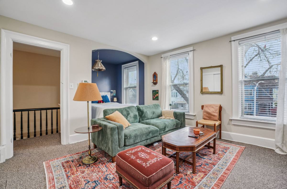 Apartment for rent at 1679 N Cass St, Milwaukee, WI 53202