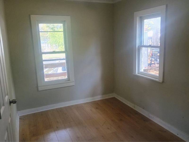 House for rent at 301 E Olive St, McLeansboro, IL 62859