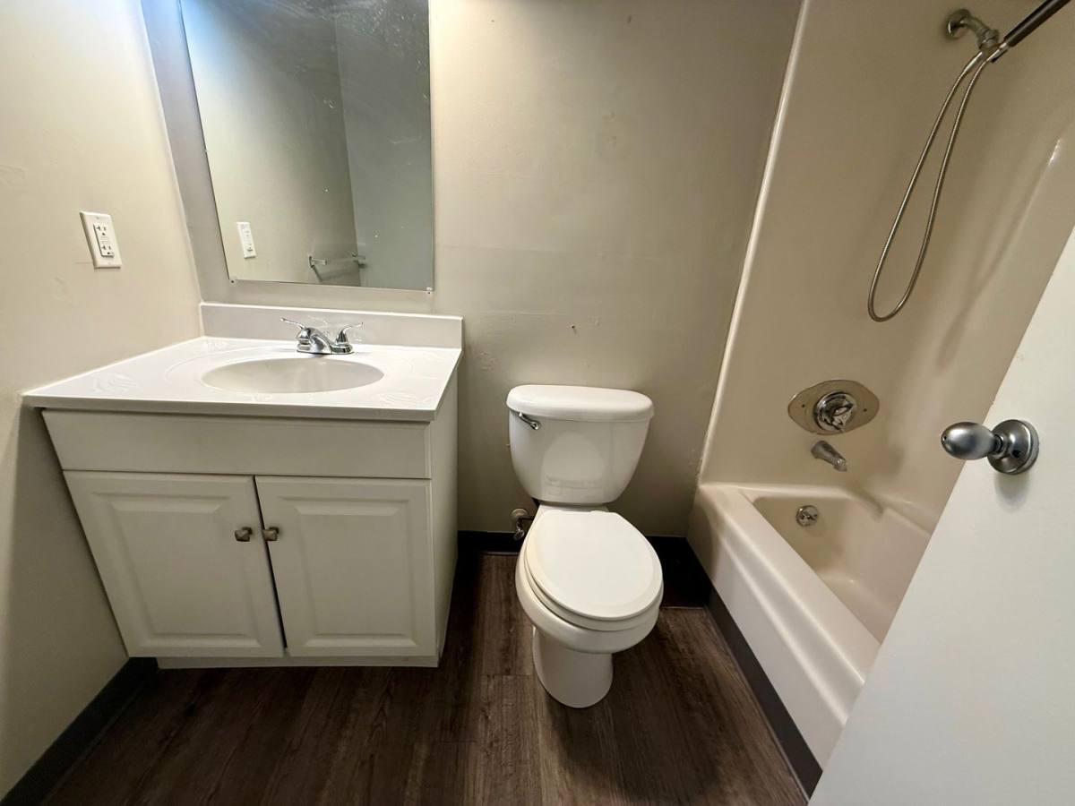 Apartment for rent at 309 Crystal Ave, New London, CT 06320