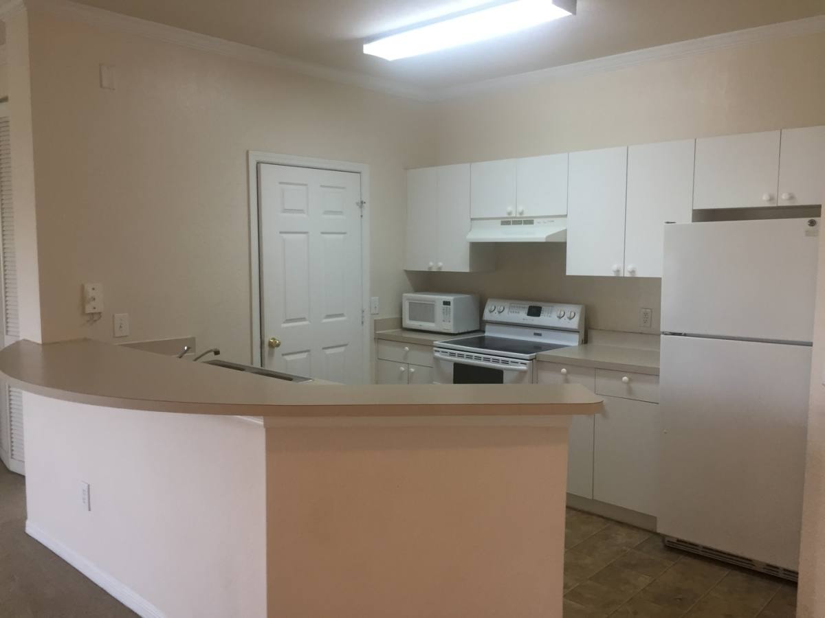 Apartment for rent at 3561 Conroy Rd, Orlando, FL 32839