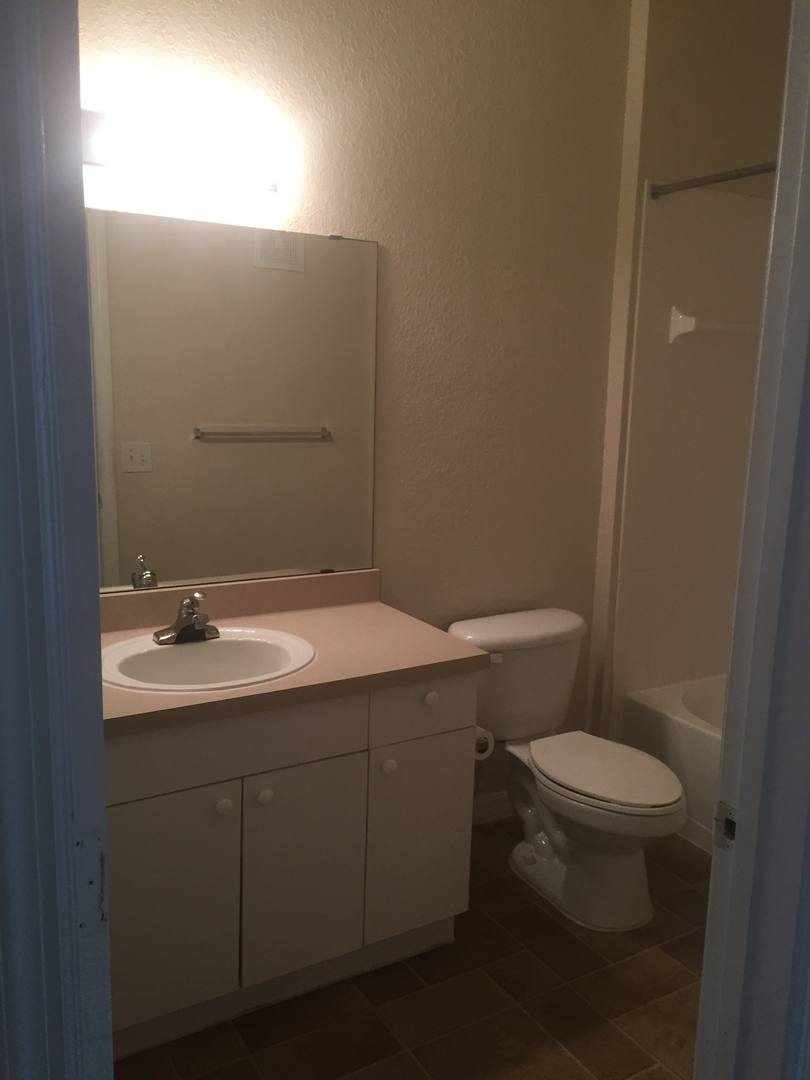 Apartment for rent at 3561 Conroy Rd, Orlando, FL 32839