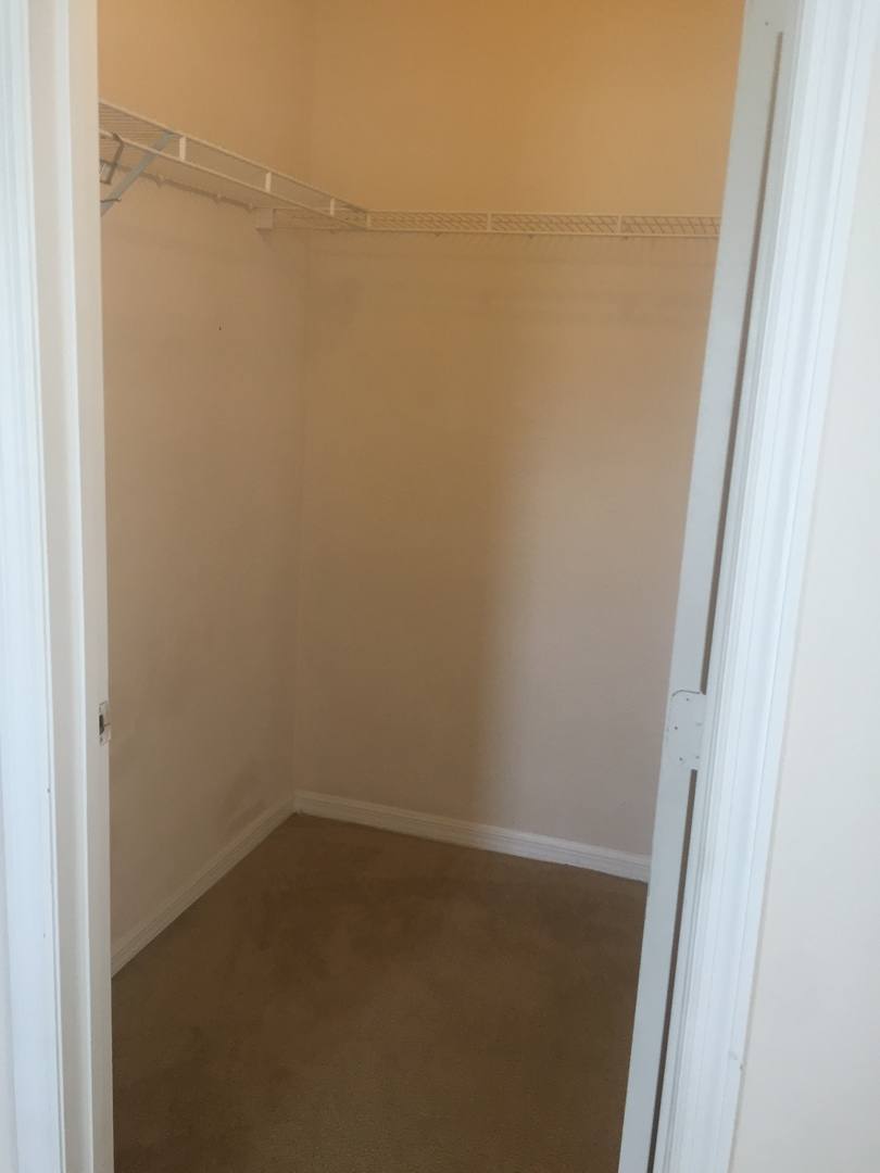 Apartment for rent at 3561 Conroy Rd, Orlando, FL 32839