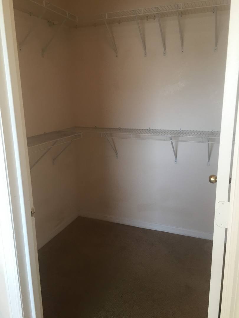 Apartment for rent at 3561 Conroy Rd, Orlando, FL 32839