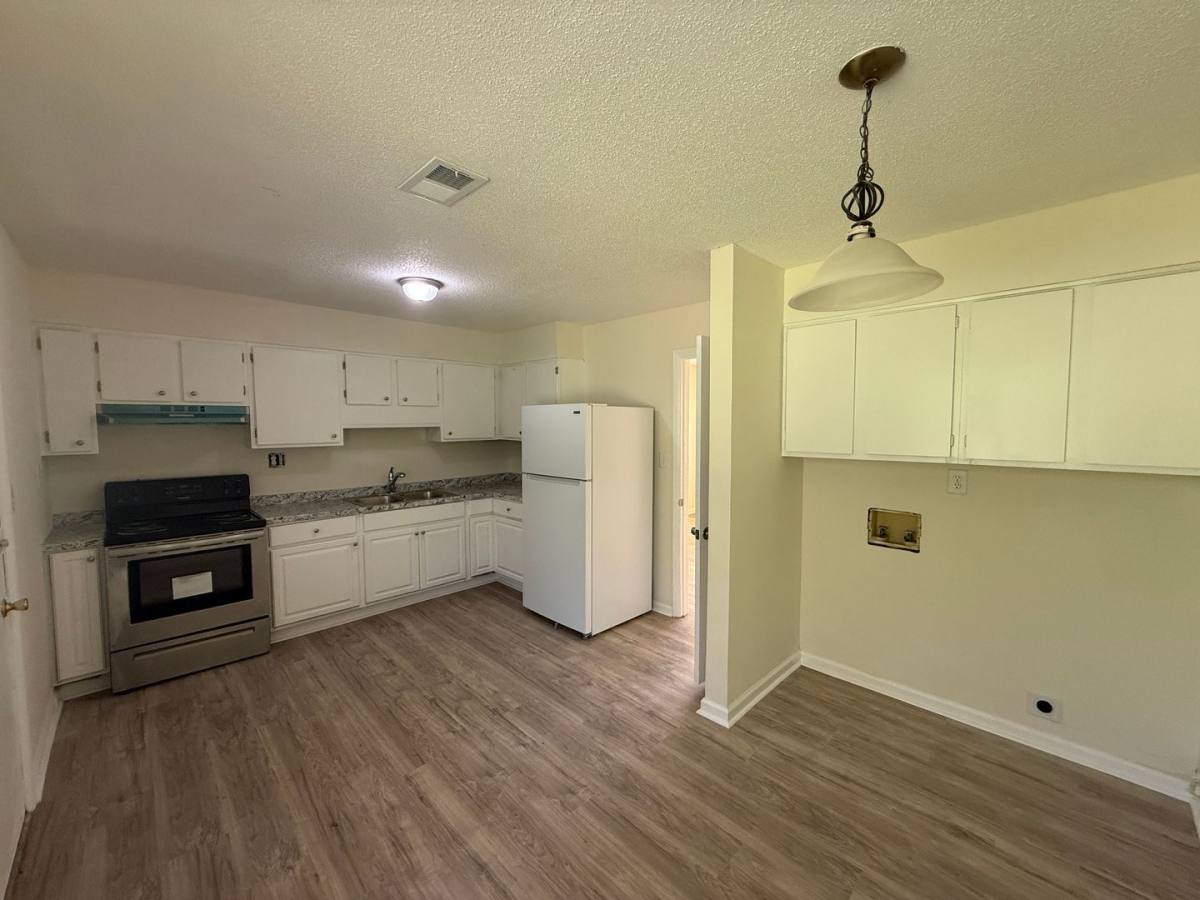 Apartment for rent at 210 Schley Circle, Richland, GA 31825