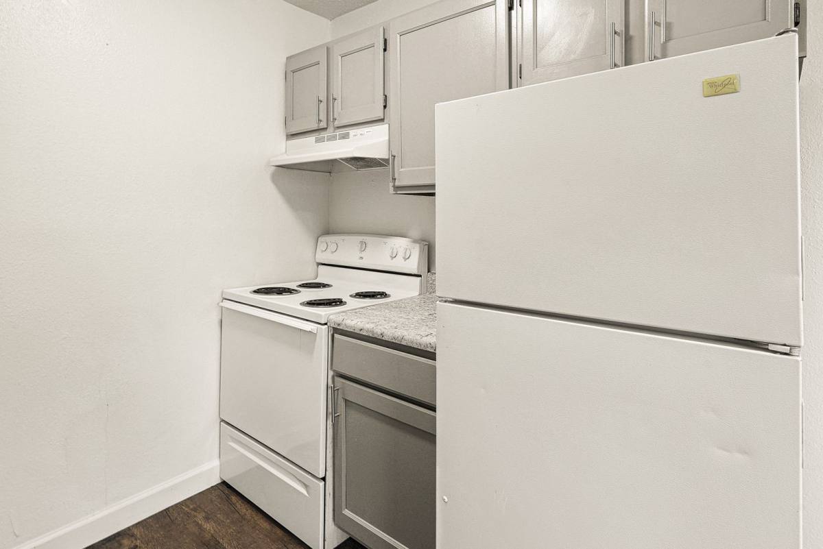 Apartment for rent at 1003 S Morrison Ave, Collinsville, IL 62234