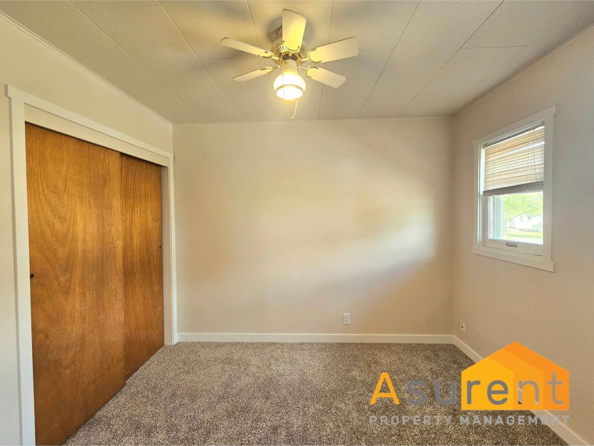Townhouse for rent at 639-641 Park St, Ashland, OR 97520