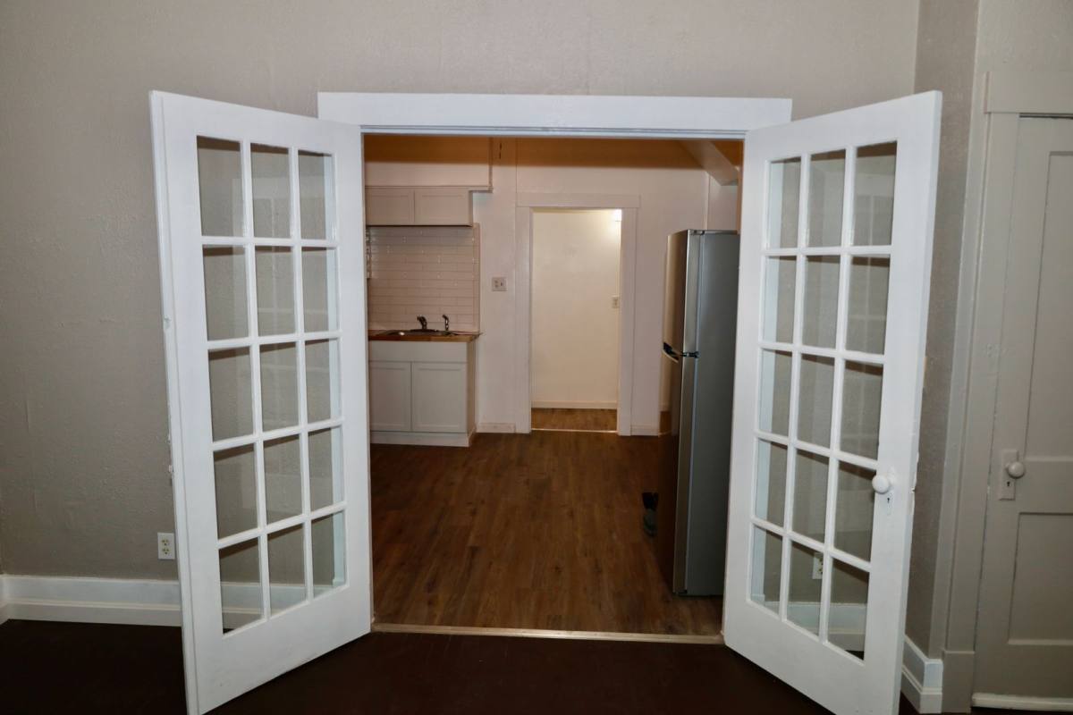 Apartment for rent at 6535-6537 Library Rd, South Park, PA 15129