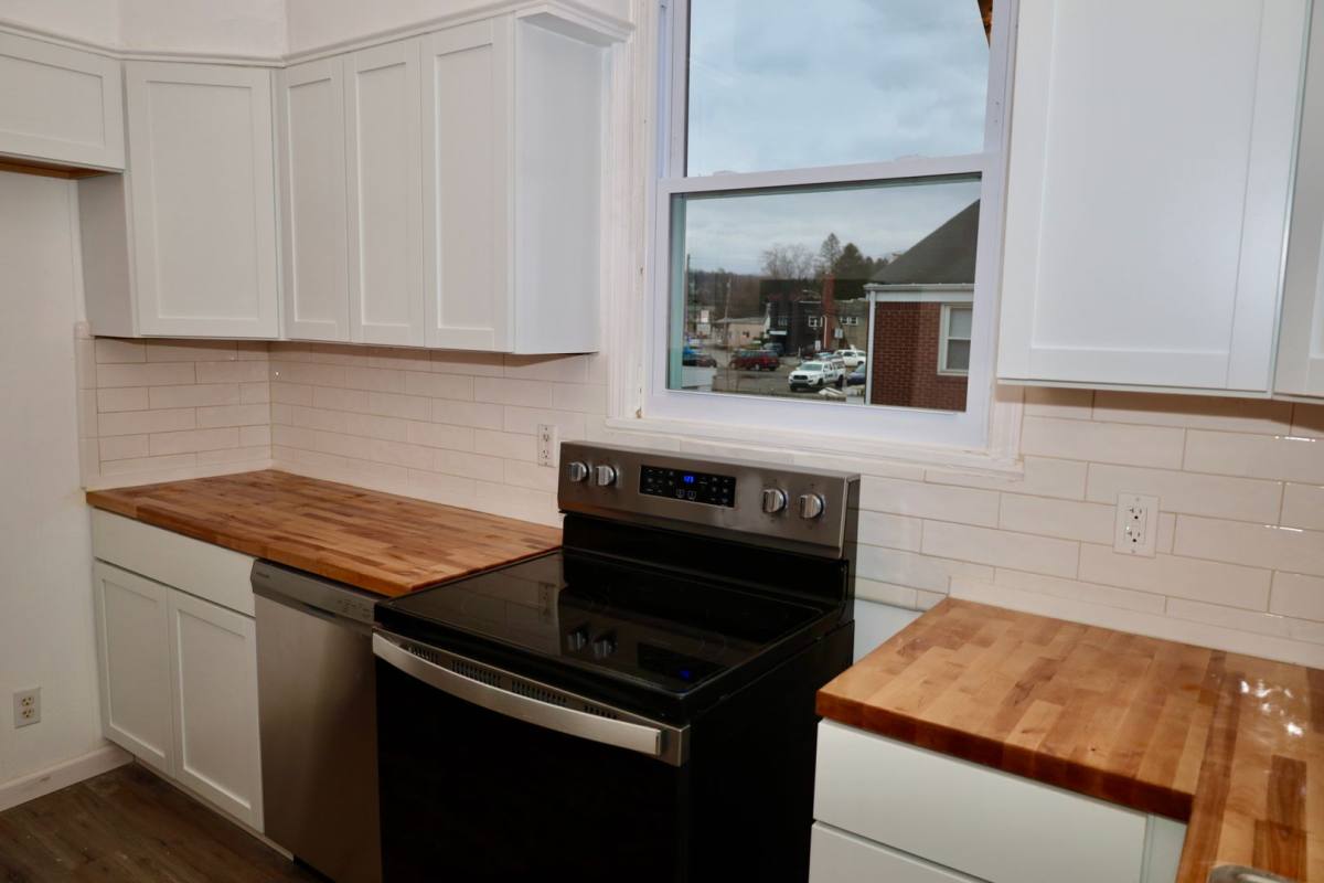 Apartment for rent at 6535-6537 Library Rd, South Park, PA 15129