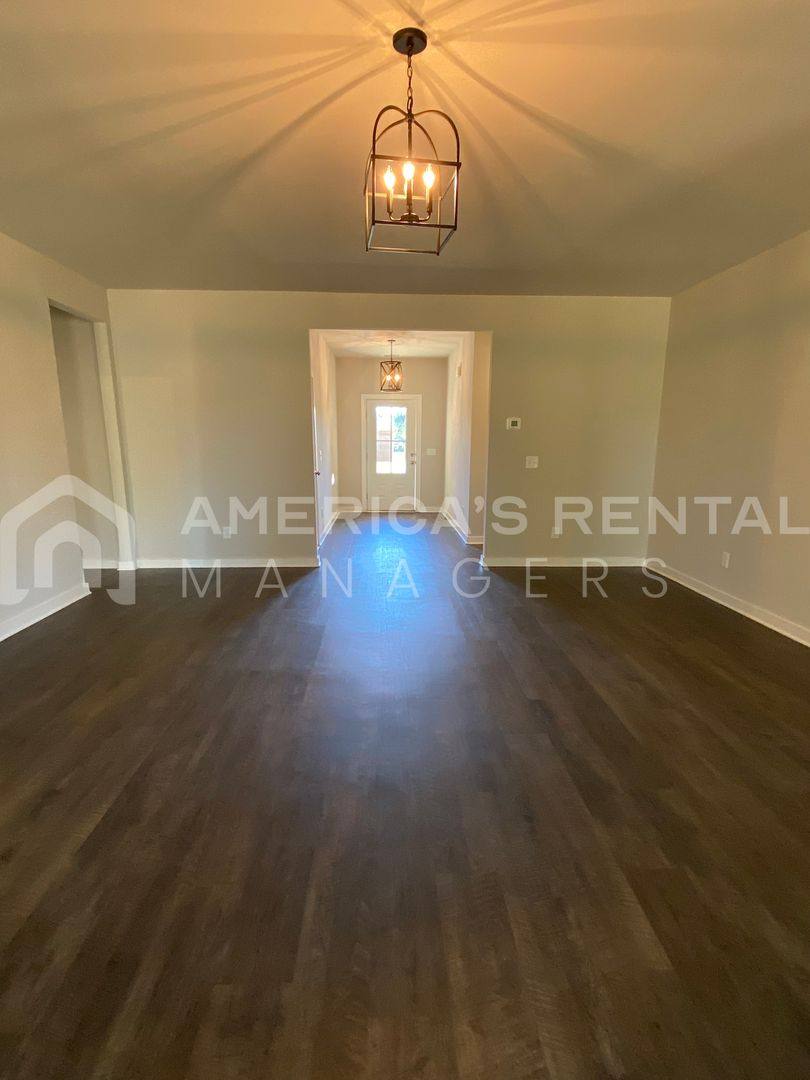 House for rent at 567 Andrew Dr, Weaver, AL 36277