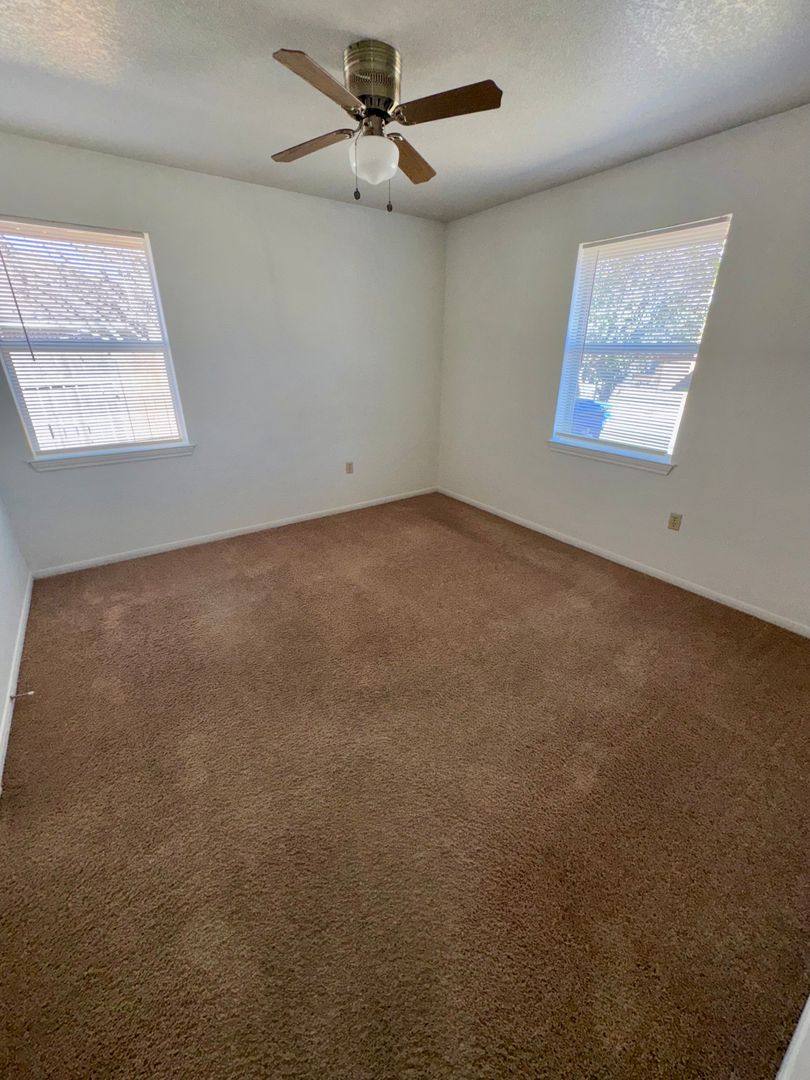 Apartment for rent at 106 Horseshoe Dr, Copperas Cove, TX 76522
