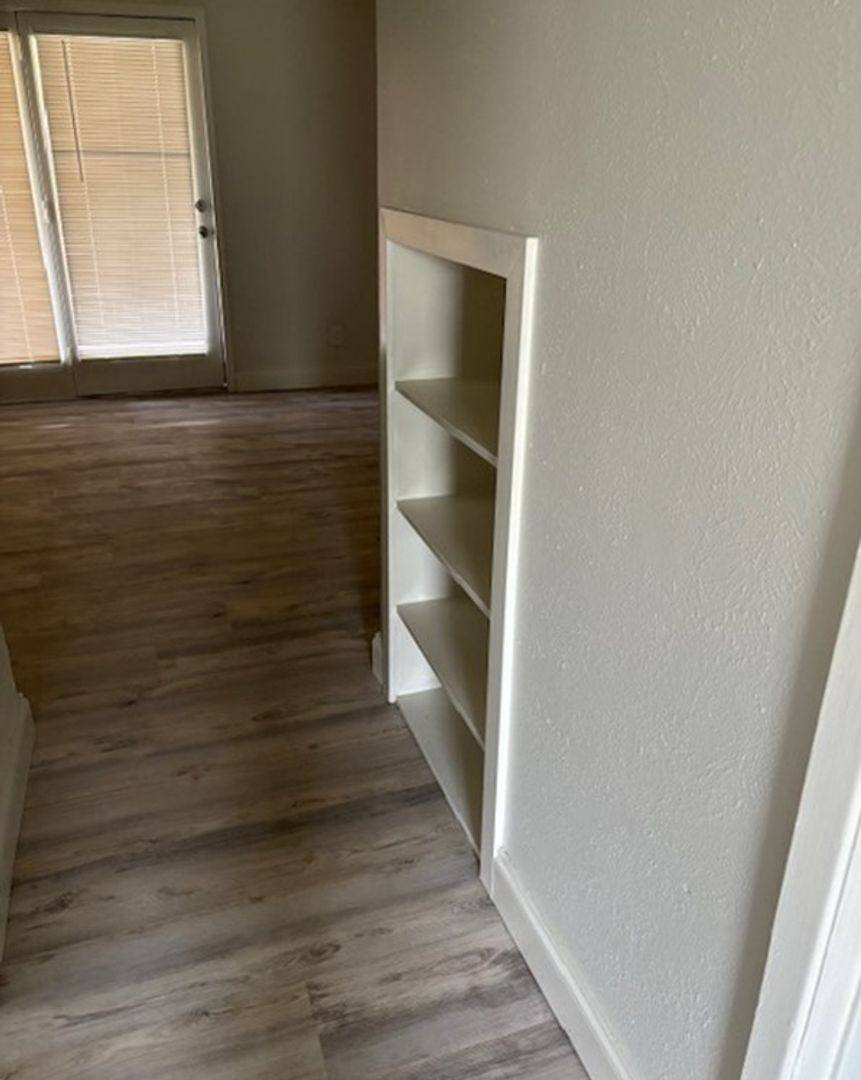 Apartment for rent at 2729 Hurstview Dr, Hurst, TX 76054
