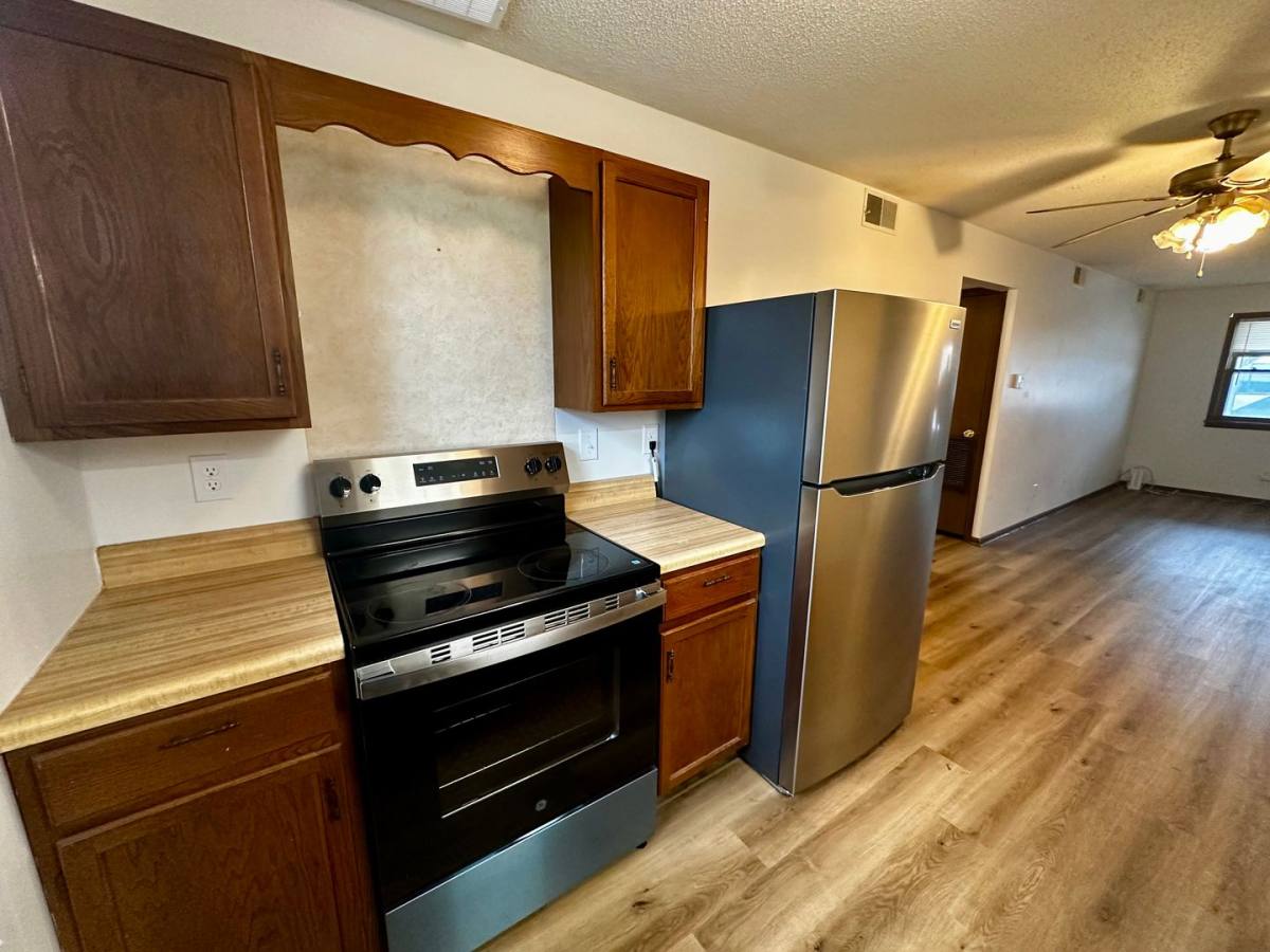 Apartment for rent at 1058 Morningside Dr, Salisbury, MO 65281