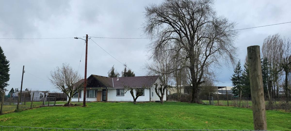 House for rent at 7345 A St, Rickreall, OR 97371
