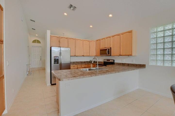 House for rent at 1225 E Magnolia Circle, Delray Beach, FL 33445