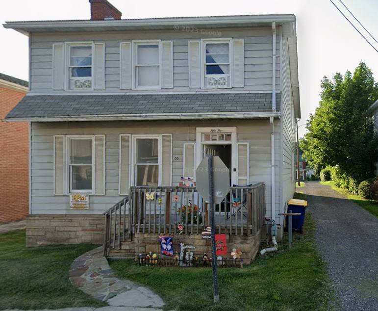 Apartment for rent at 55 Broadway, Frostburg, MD 21532