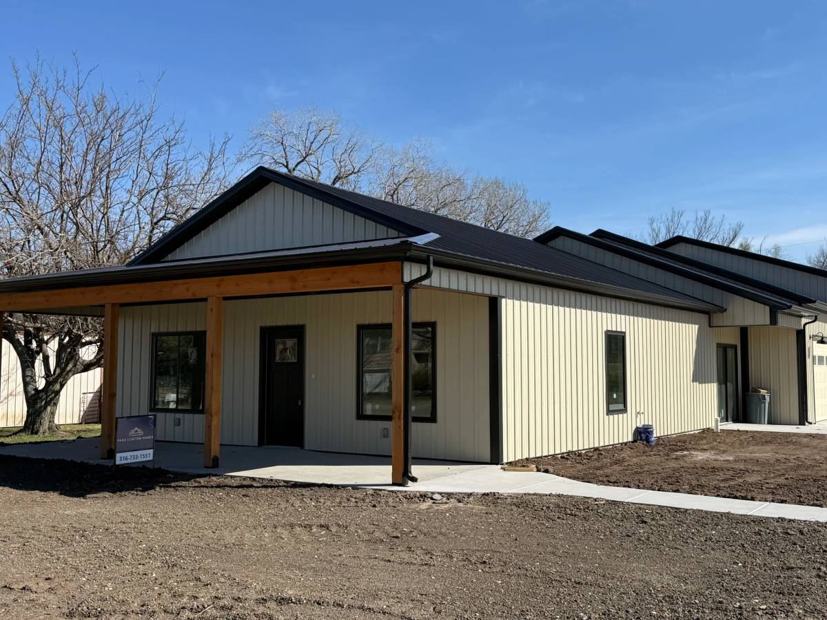 House for rent at 405 W Allison St, Andover, KS 67002