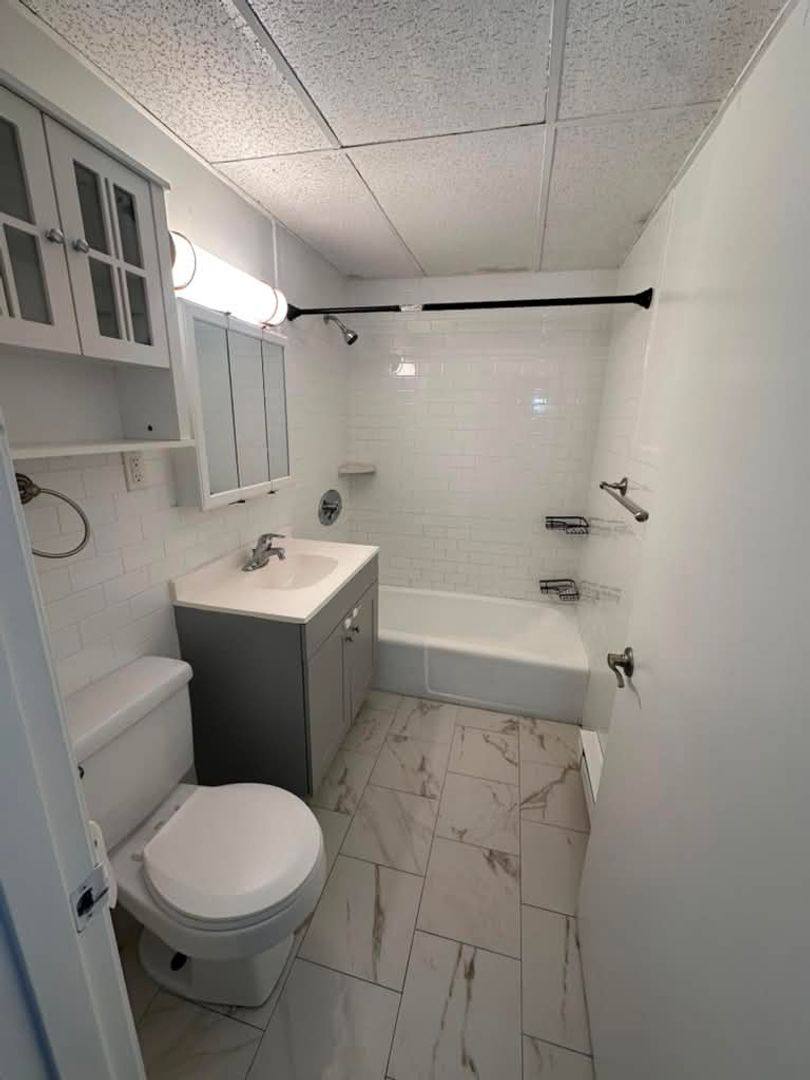 Apartment for rent at 258 Union Ave #10, Framingham, MA 01702