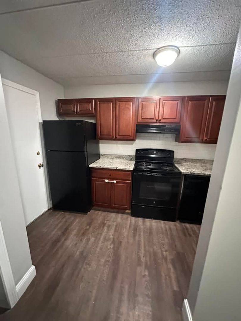 Apartment for rent at 258 Union Ave #10, Framingham, MA 01702