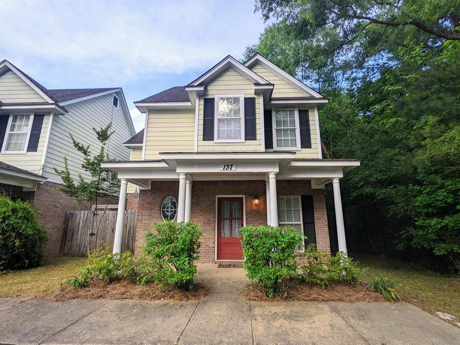 Townhouse for rent at 137 Greystone Blvd, Oxford, MS 38655