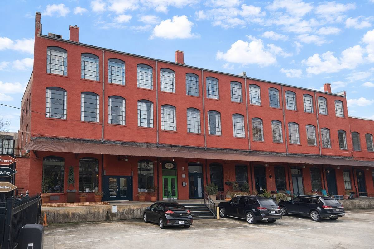 Apartment for rent at 161 Mangum St SW #204, Atlanta, GA 30313