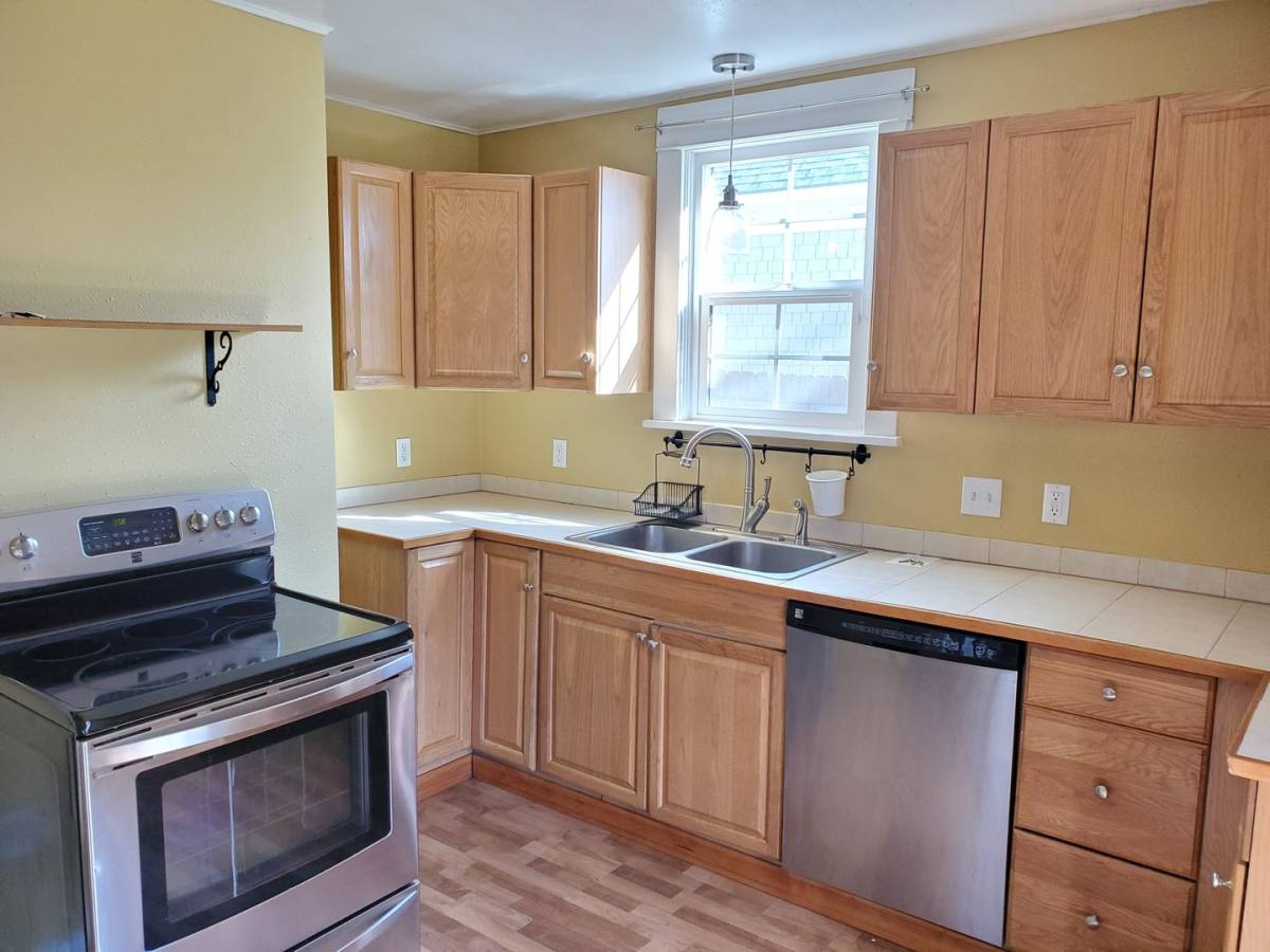 House for rent at 2010 1st St, La Grande, OR 97850