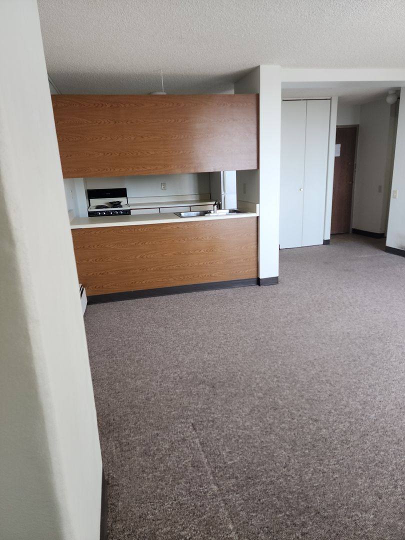 Apartment for rent at 3303 E State St, Rockford, IL 61108
