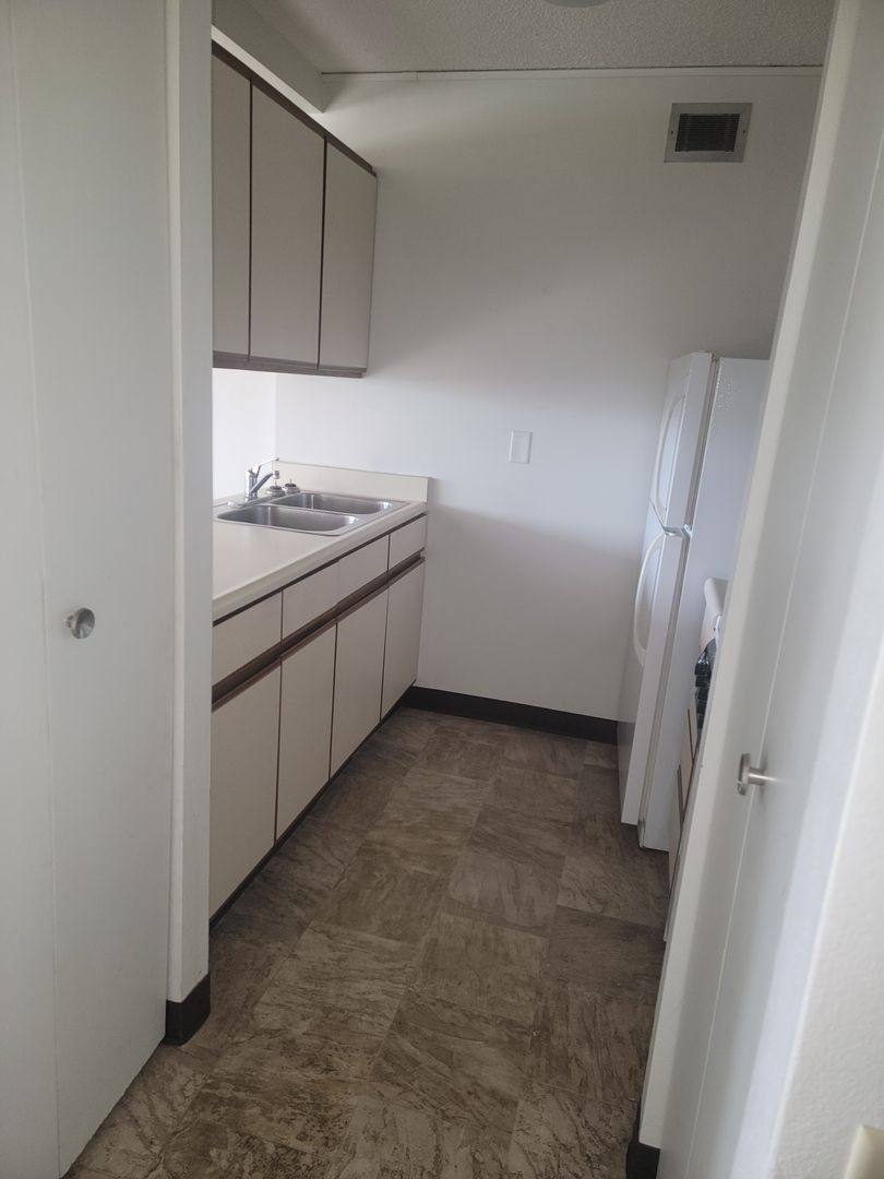 Apartment for rent at 3303 E State St, Rockford, IL 61108