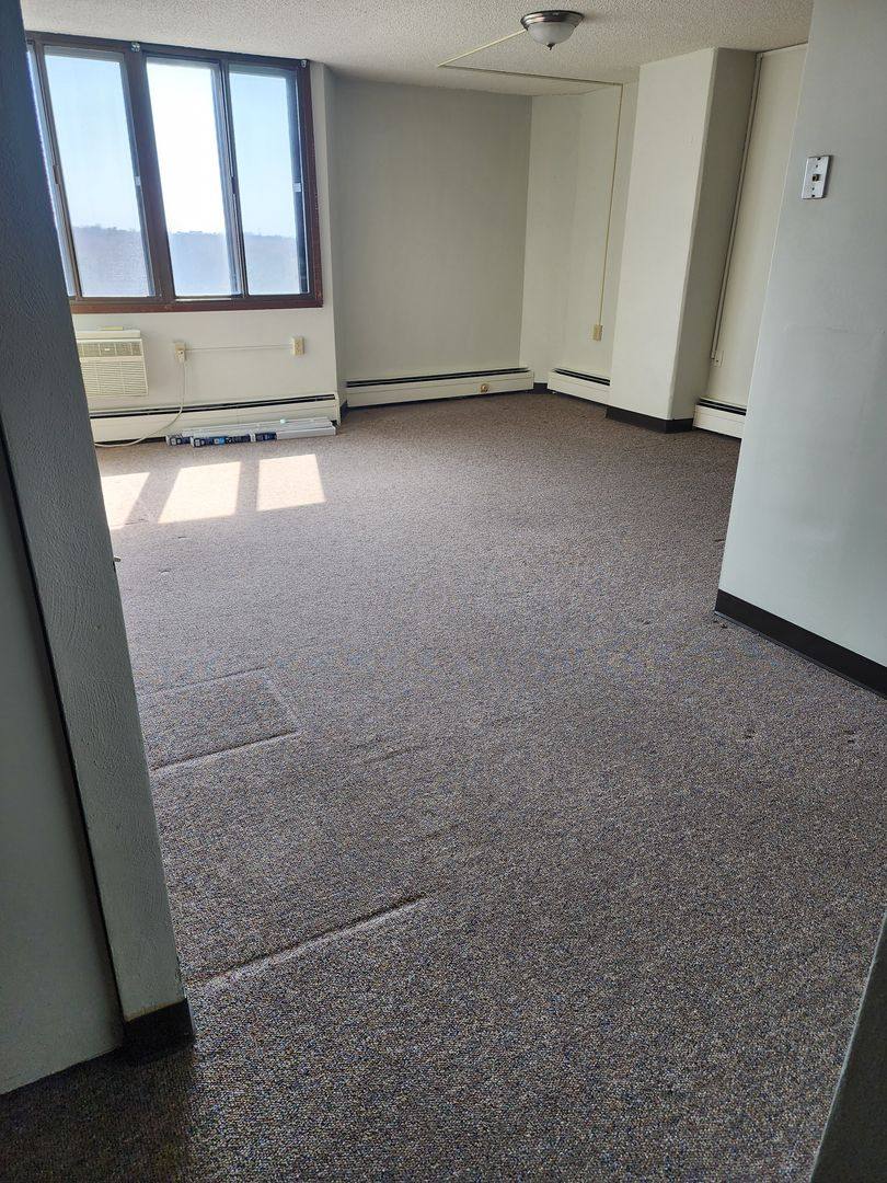Apartment for rent at 3303 E State St, Rockford, IL 61108