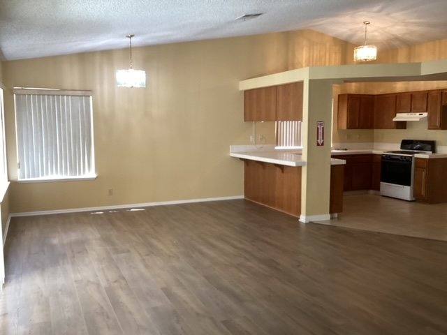 House for rent at 4660 Grandview Dr, Palmdale, CA 93551