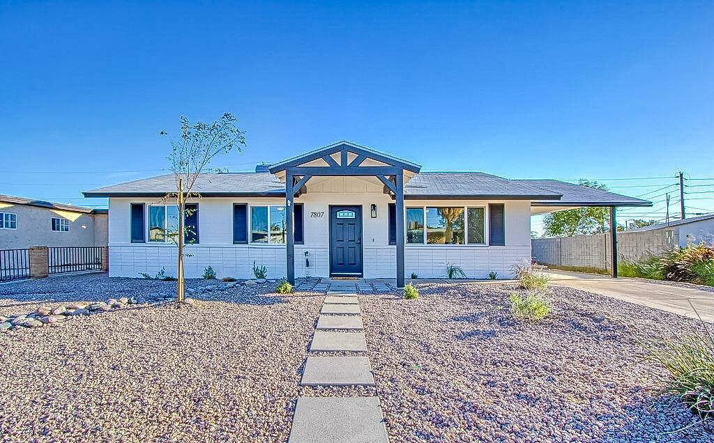 House for rent at 7807 E McKinley St, Scottsdale, AZ 85257