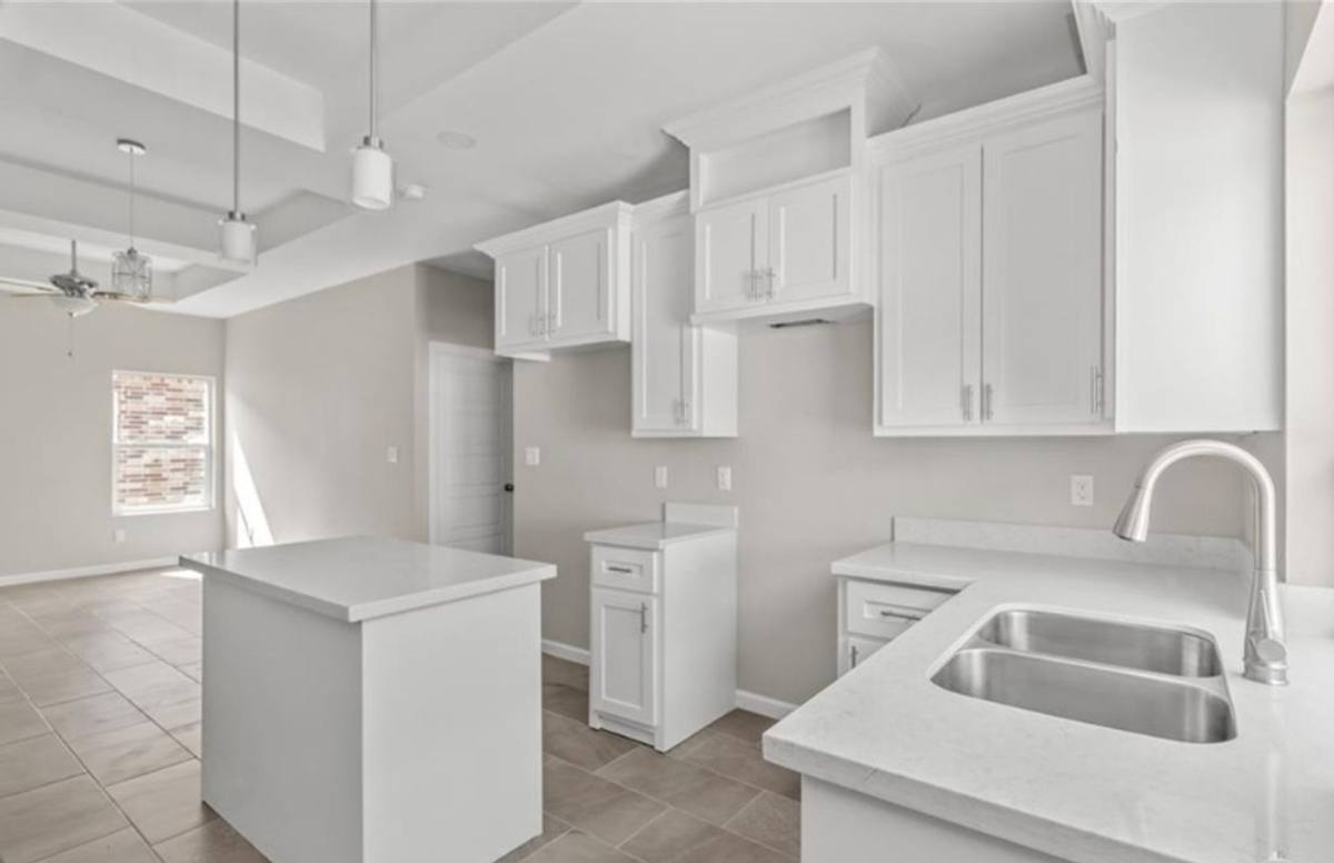 Townhouse for rent at 2508 E Israel Ave, Mission, TX 78573