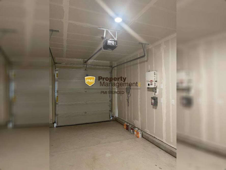 House for rent at 4209 Berryesa Ave, Merced, CA 95348