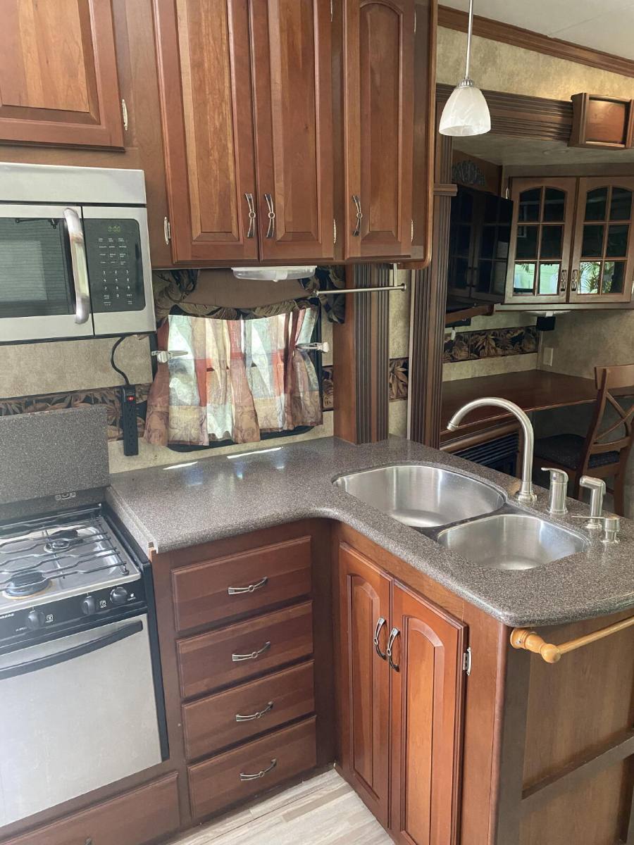 House for rent at 6124 Parkway E, Saint Cloud, FL 34771