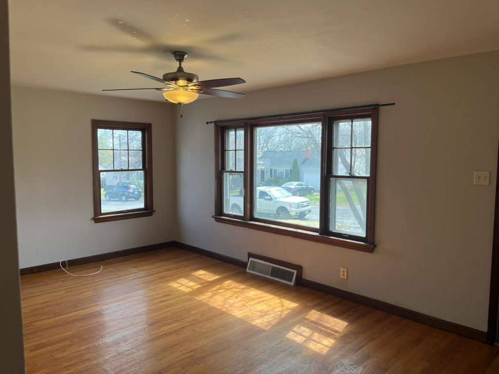 House for rent at 9813 Lullaby Lane, Saint Louis, MO 63114