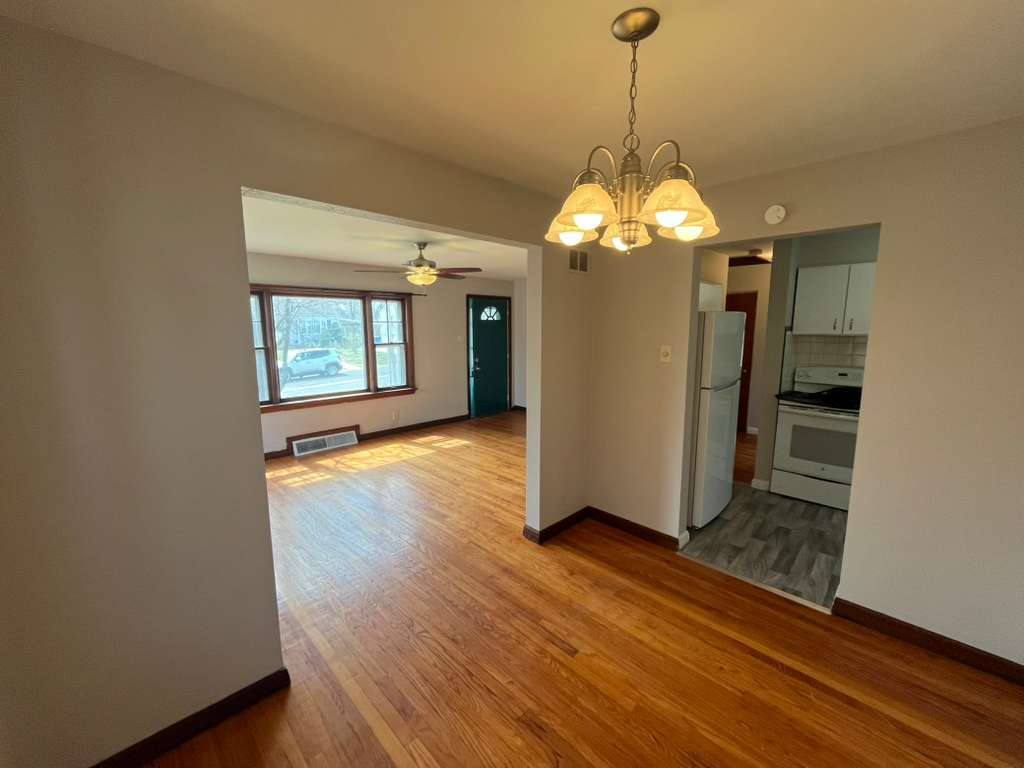 House for rent at 9813 Lullaby Lane, Saint Louis, MO 63114