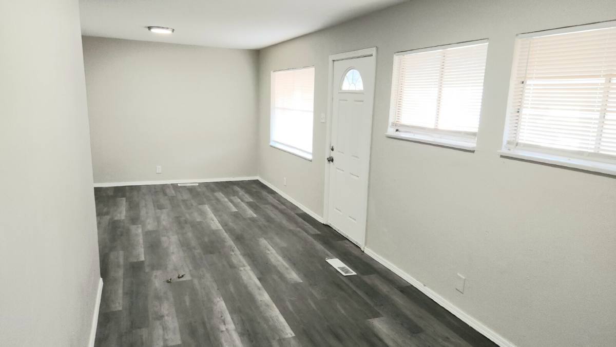 House for rent at 248 Perthshire Rd, Saint Louis, MO 63137