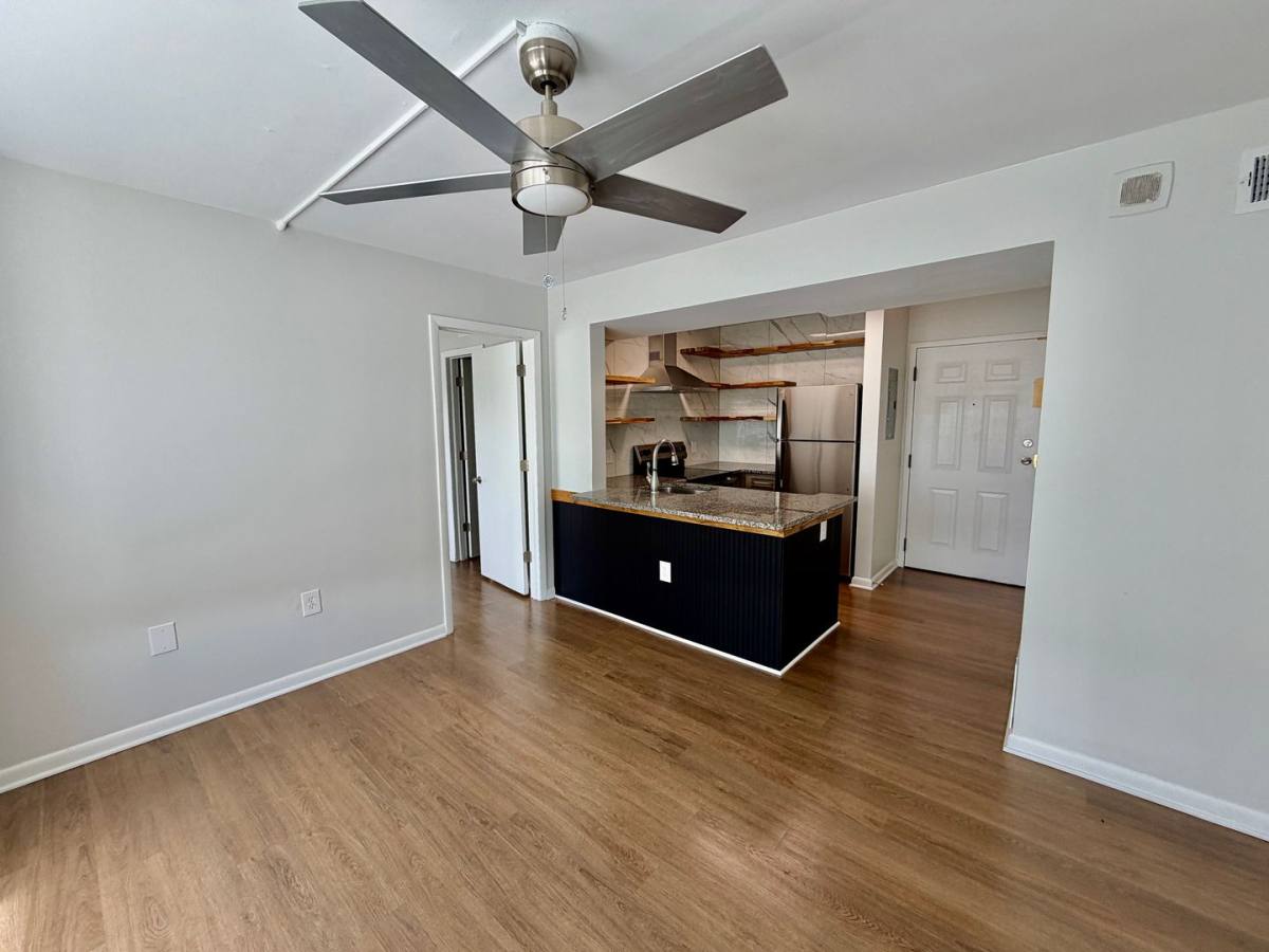 Apartment for rent at 1600 Park Circle, Columbia, SC 29201