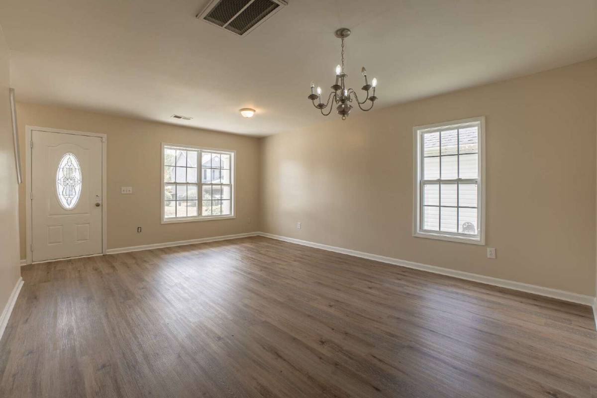 House for rent at 477 Dukes Hill Rd, Columbia, SC 29203