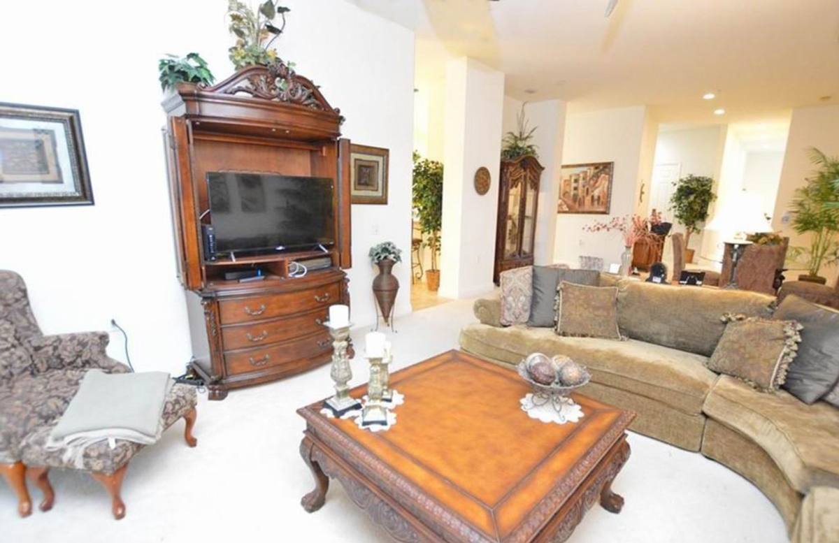 House for rent at 9267 Museo Circle, Naples, FL 34114