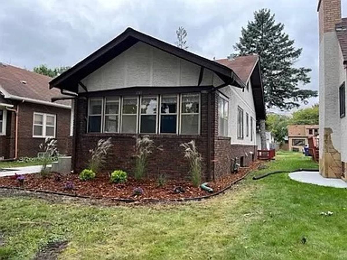 House for rent at 1349 Schletti St, Saint Paul, MN 55117