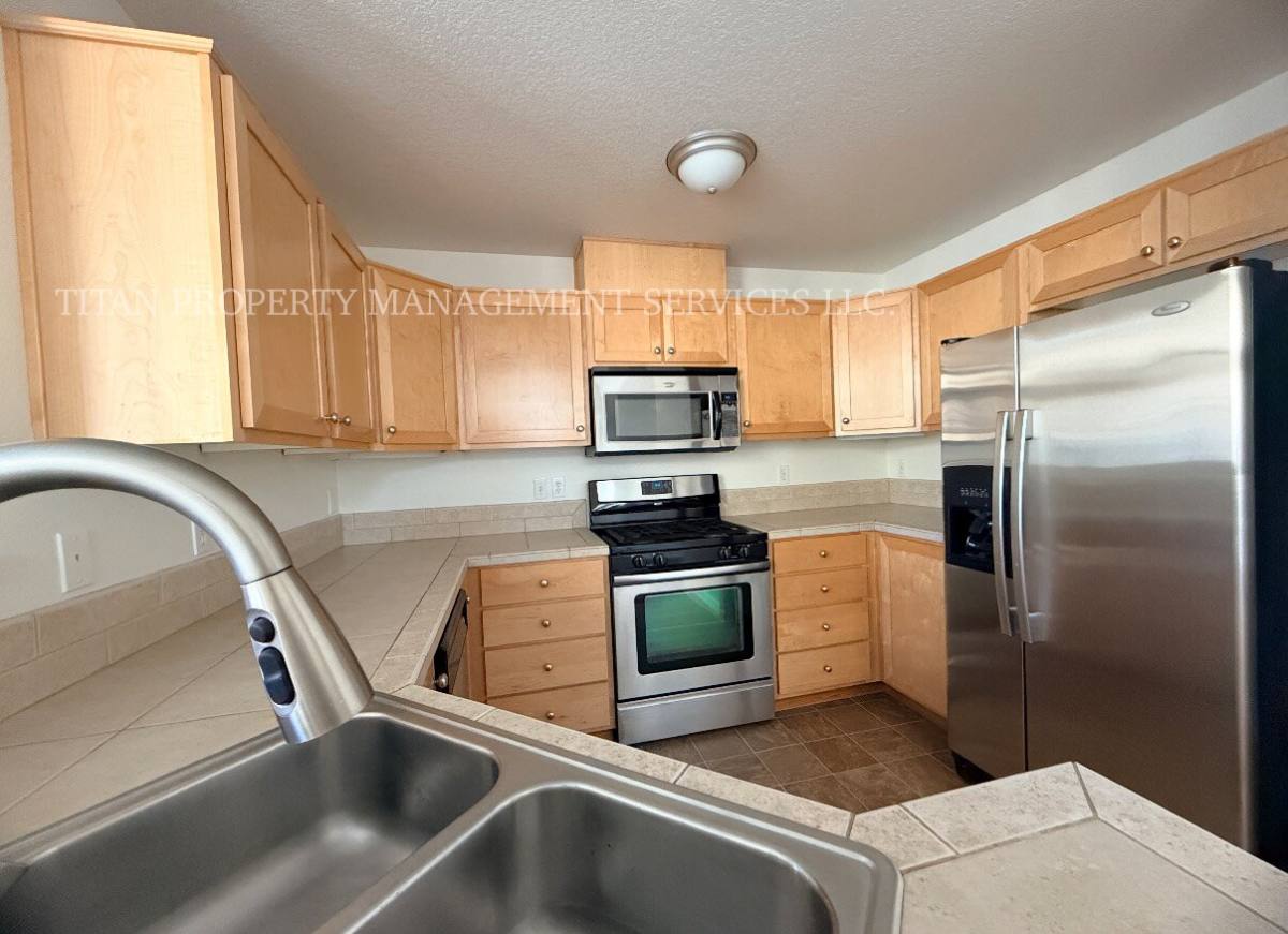 Apartment for rent at 10871 SW Canterbury Lane #204, Portland, OR 97224