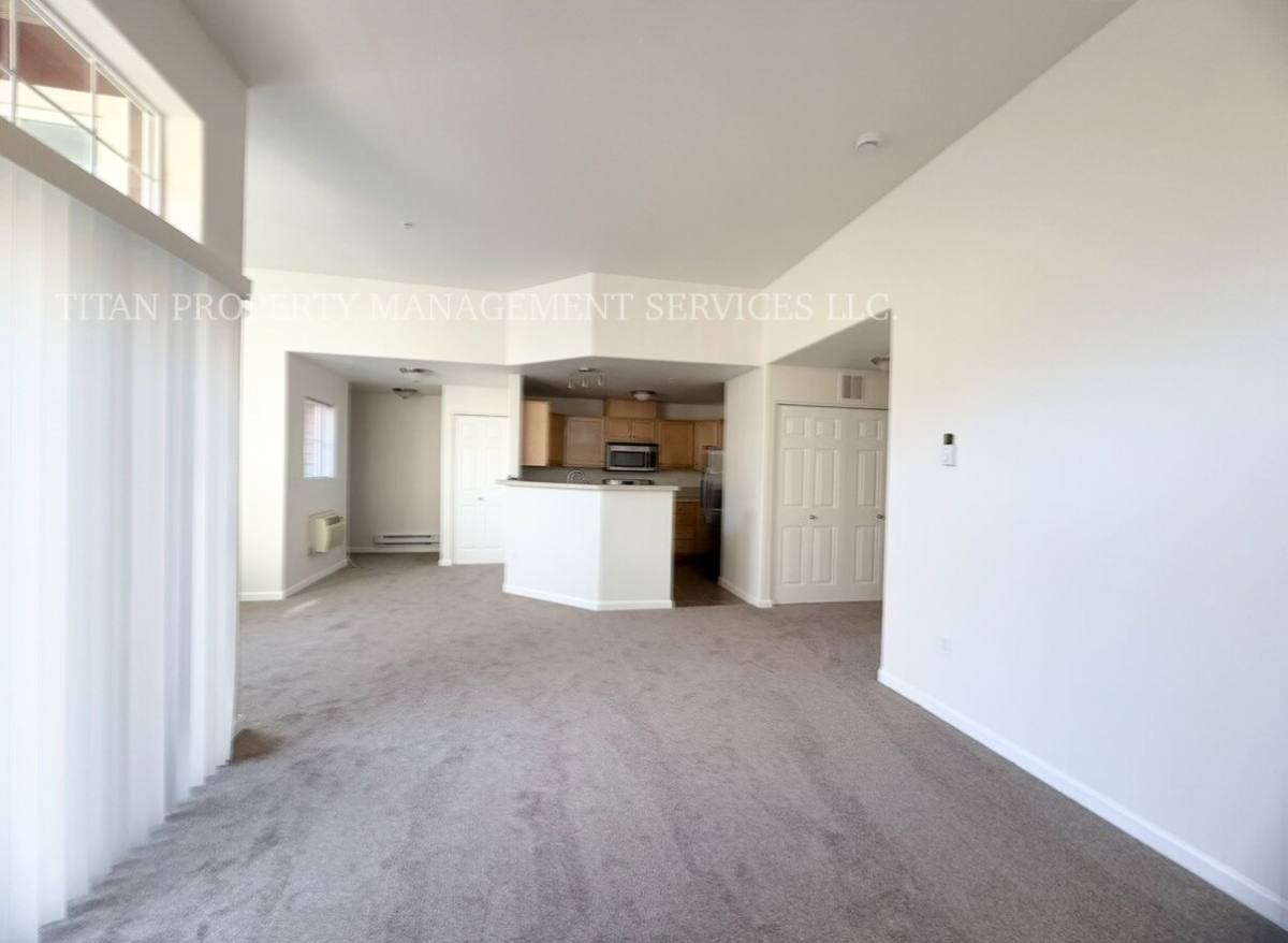 Apartment for rent at 10871 SW Canterbury Lane #204, Portland, OR 97224