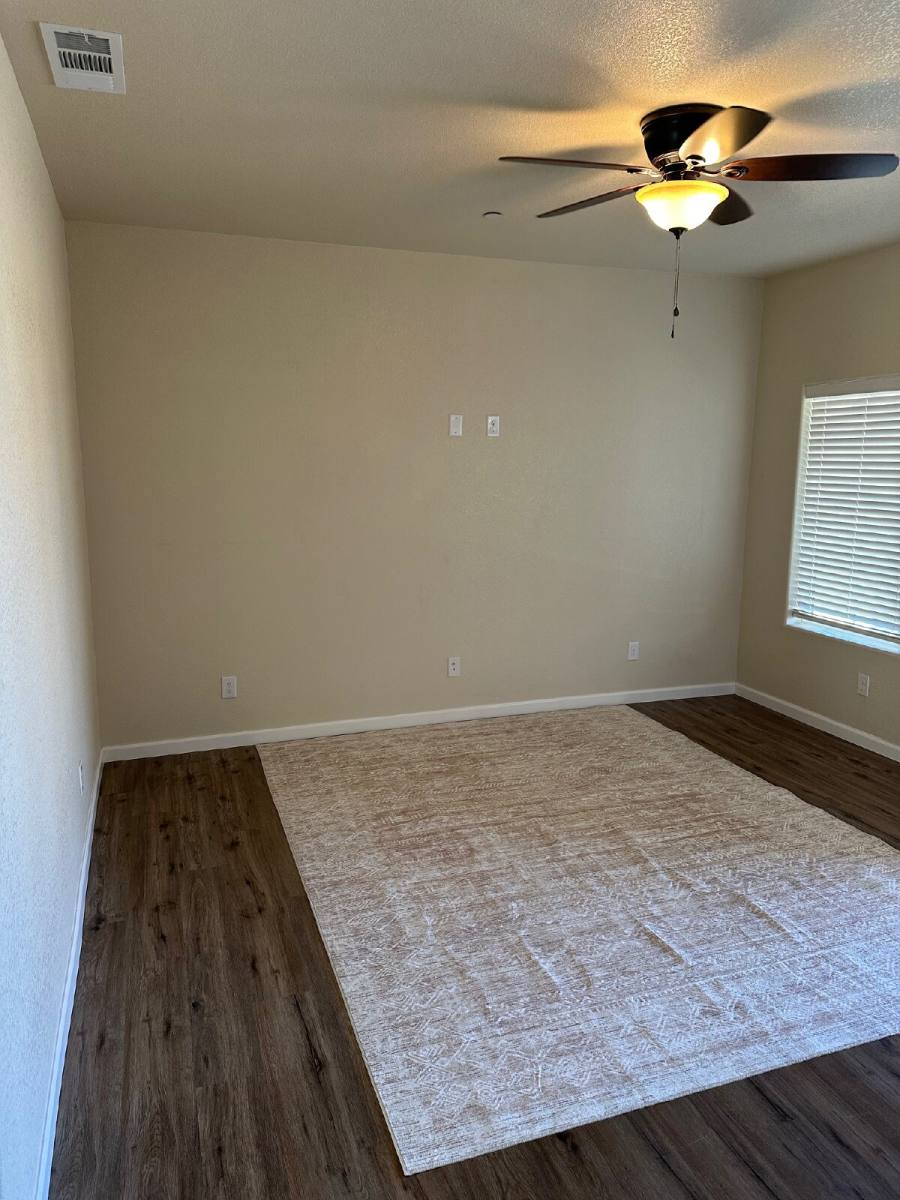House for rent at 1338 Hermosa Dr, Merced, CA 95348