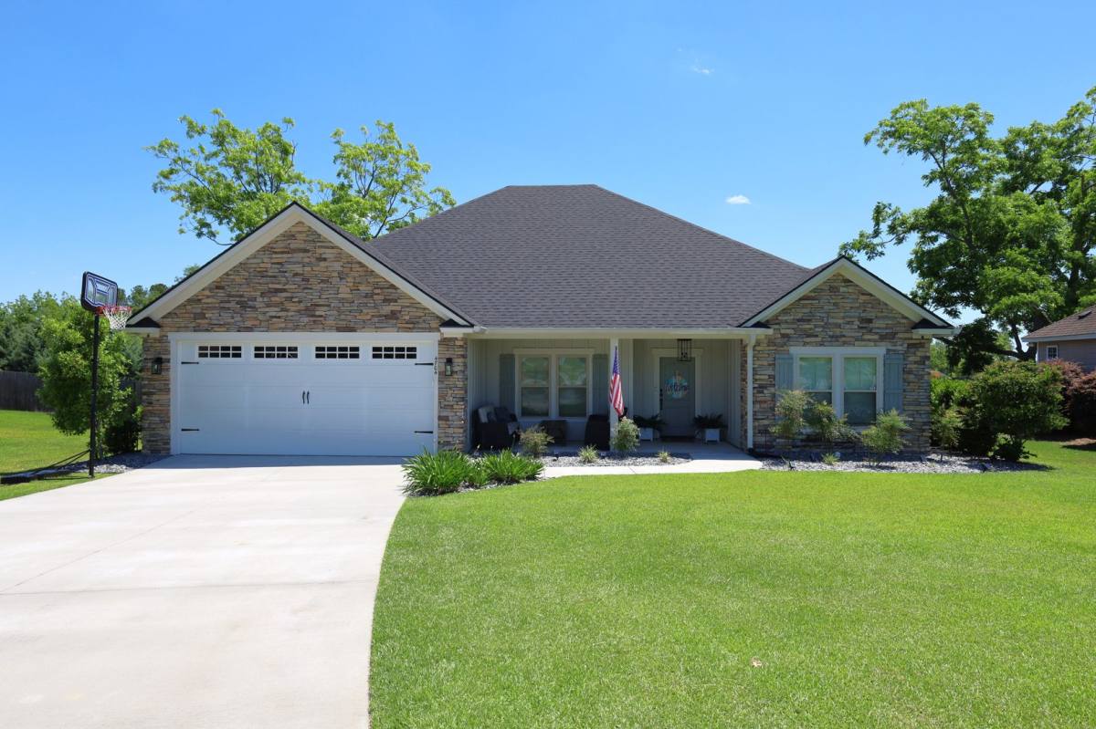 House for rent at 4704 Crescent Court, Hahira, GA 31632