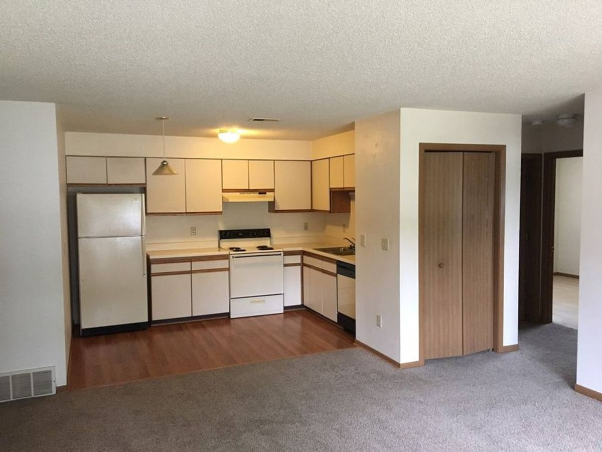 Apartment for rent at 115 Sugar Creek Lane, North Liberty, IA 52317