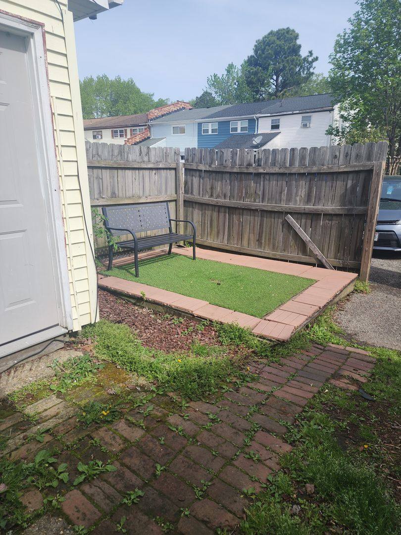 Townhouse for rent at 2620 Sunrise Ave, Chesapeake, VA 23324