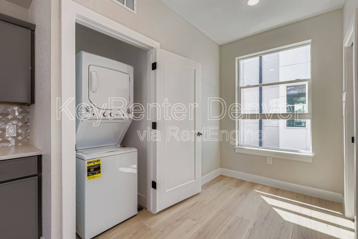 Apartment for rent at 4100 E Warren Ave #5, Denver, CO 80222