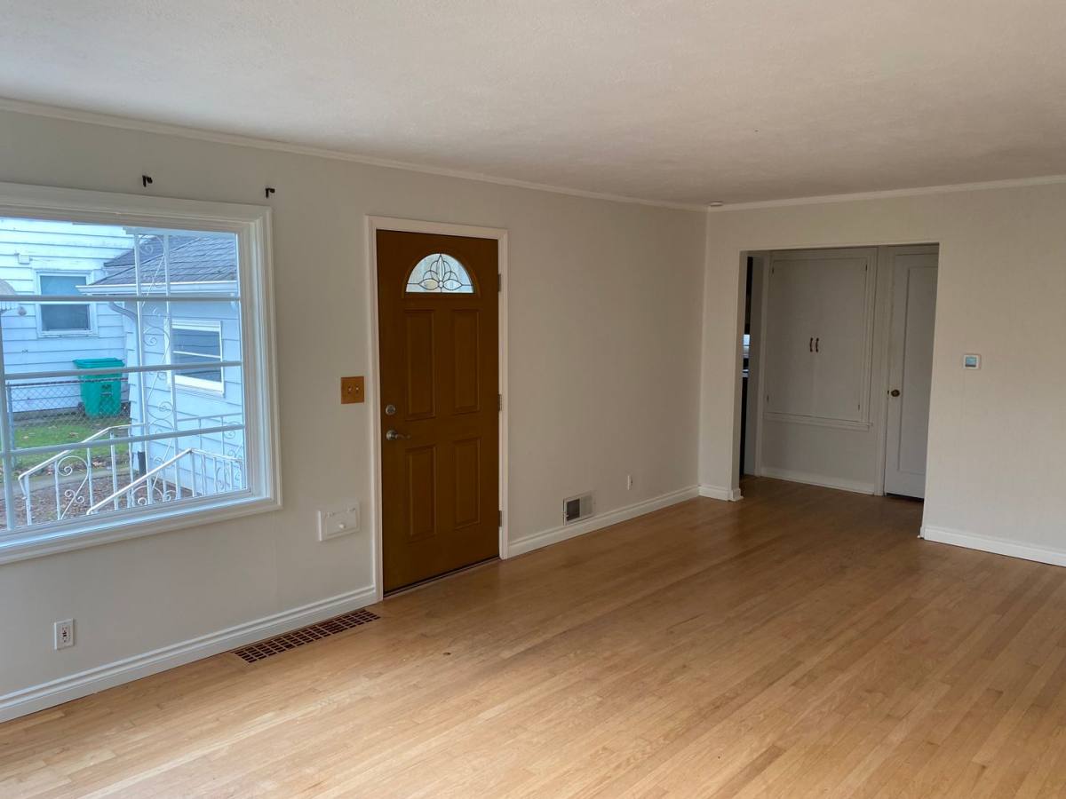 House for rent at 6144 N Willamette Blvd, Portland, OR 97203